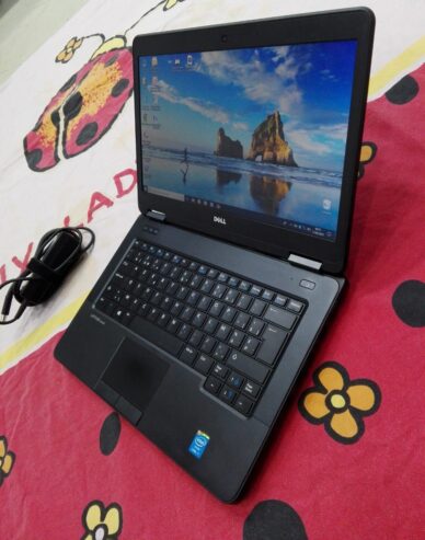 Dell i5 Professionnel Disc 180 Go SSD Ram 8 Go