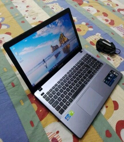 Asus i5 Double Ram 8 Go Disc Dur 128 Go SSD