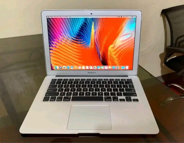 MacBook Air Ram 8 disc 128 SSD 2015