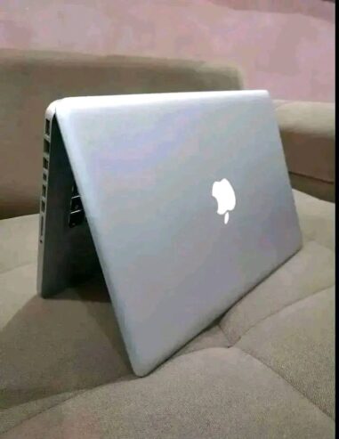 MacBook Pro Ram 8 disc 128 SSD